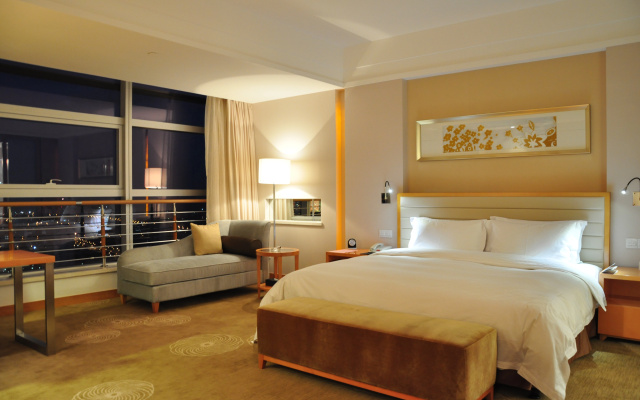 Grand New Century Hotel – Guest Rooms – Qingdao