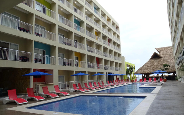 Decameron Isla Coral Guayabitos Ramada All-Inclusive Resort