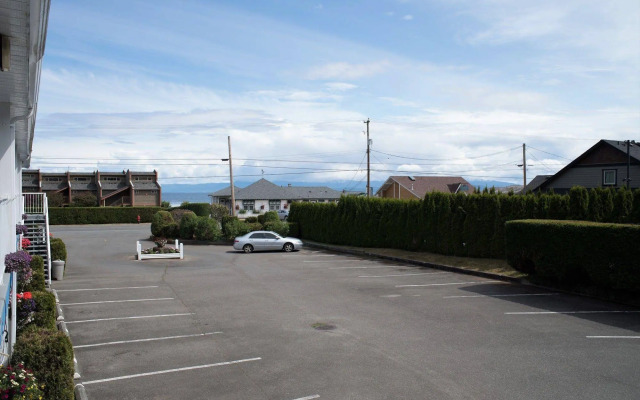 Ocean Crest Motel
