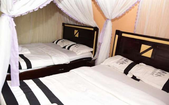 Madola Hotel