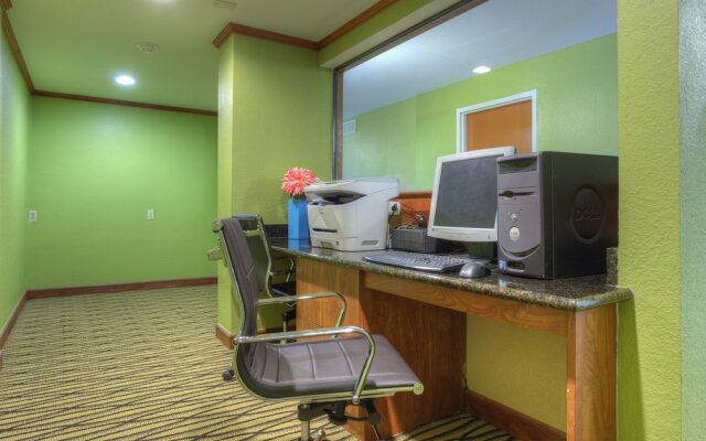 Quality Inn & Suites