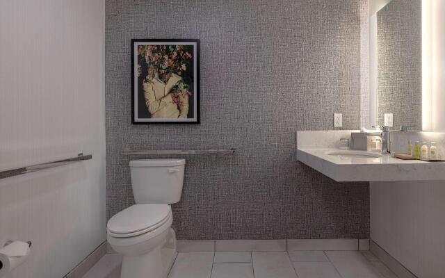 DoubleTree by Hilton Palmdale, CA