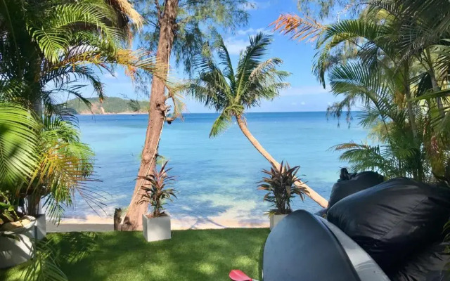 Coconut Beach Bungalows