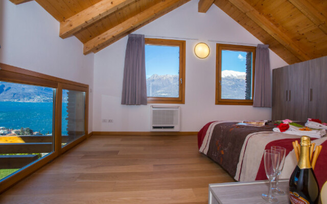 Paradiso del Lago T4