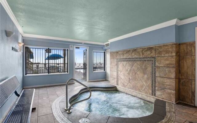 Regency Towers 1013 - Two Bedroom Condo