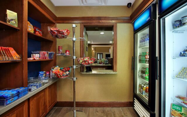 Hampton Inn & Suites Madisonville