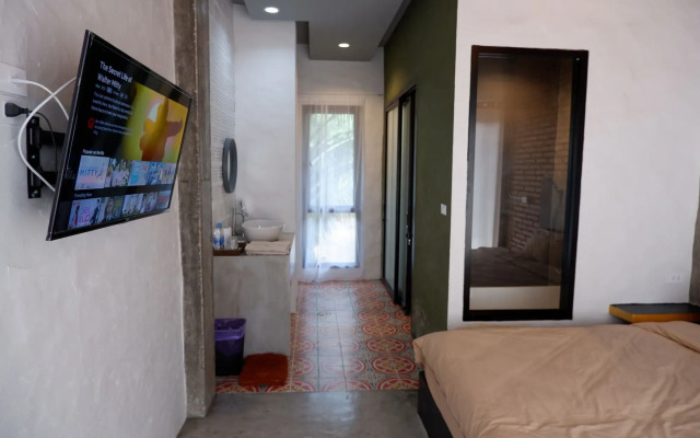 Black Elephant Boutique