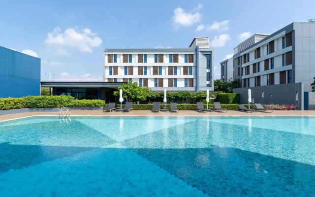 Blue Rabbit Hotel