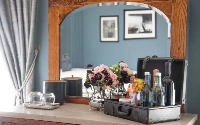 The Culver Hotel