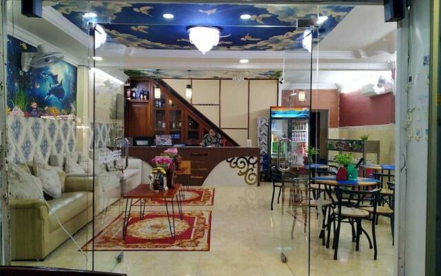 Unique Hotel Management Service
