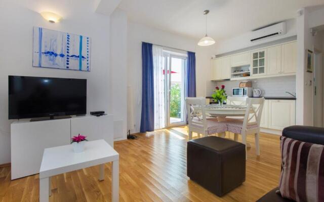 Apartments Villa Tribunj