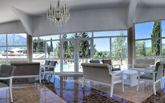Sahra Su Holiday Village & Spa