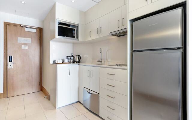 Gold Tower - Surfers Paradise 2 Bedroom