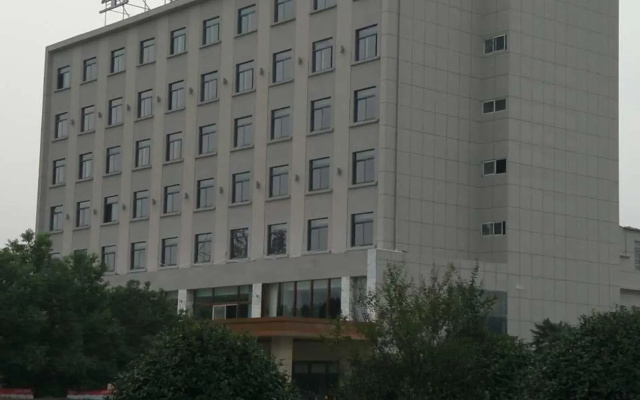 Starway Hotel Luan Shucheng Saifu
