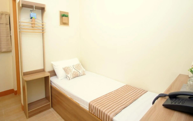 Anri Pension House