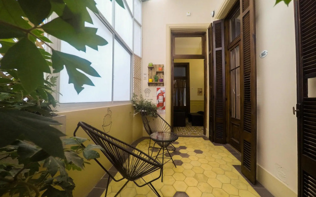 Sabatico Travelers Hostel & Guesthouse