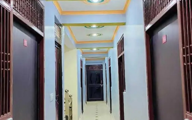 Hotel Shree Radha Rani Palace