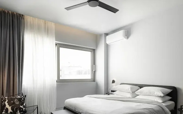 Nero Luxury Suites by Zennova