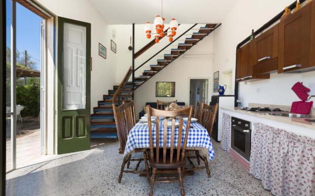 Villa dei Primi by BarbarHouse