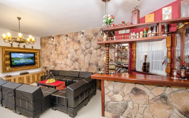 The Pearl of the Golan - Pnina BaGolan