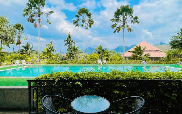 Takhun Mountain View Hotel