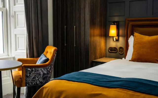 Skeabost Hotel