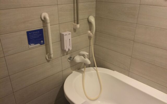 MF Hotel Penghu