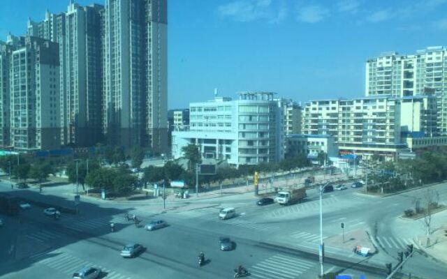 Chaoqian Holiday Hotel
