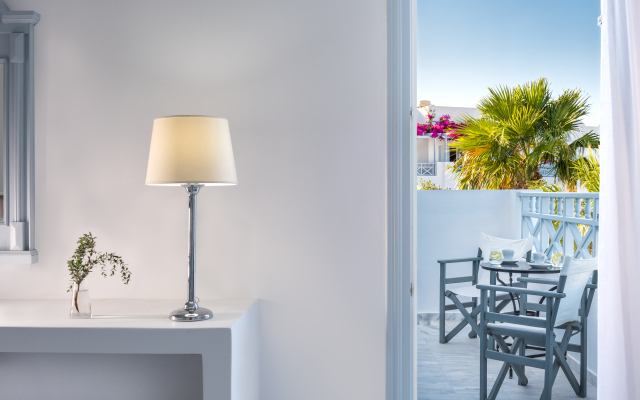 Santorini Kastelli Resort