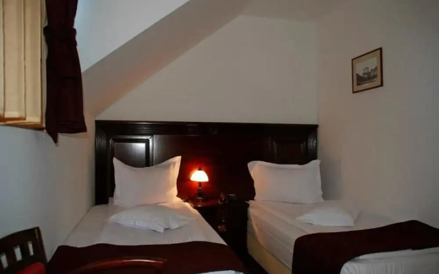 Hotel Hanul Domnesc
