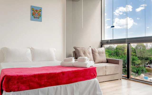 BHomy Vila Olímpia Charmoso e com varanda AL36