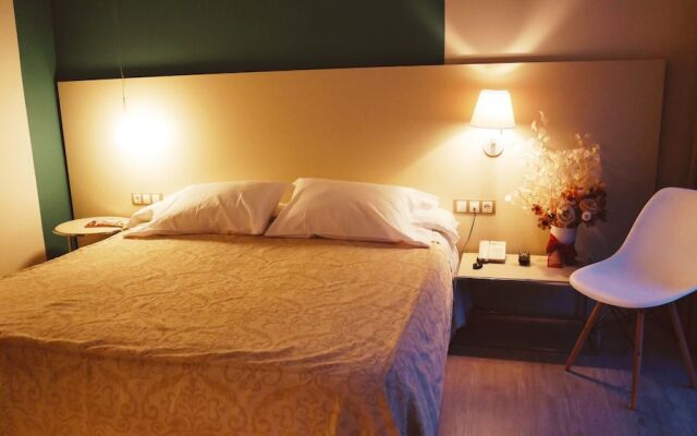 Hotel Balneario de Tus