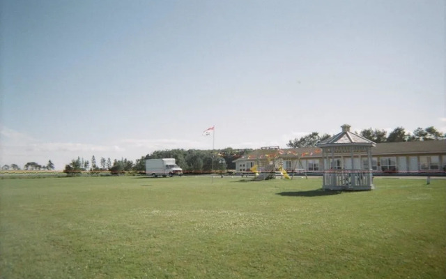 Anchor Motel and Suites