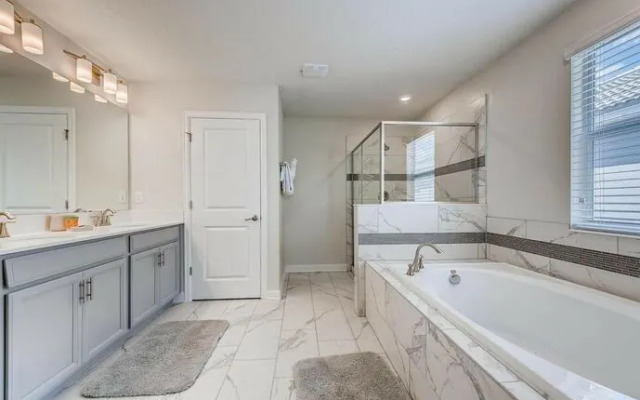 1596 MC - Enchanted 6BR Villa Pool Magic for 14