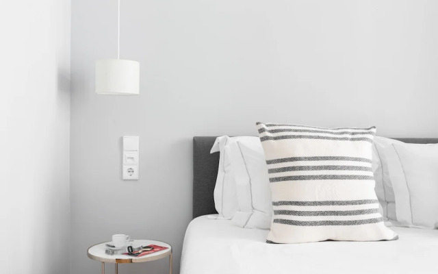 JOIVY Marvelous 3-bed home w/astonishing view&terrace, nearby St George Castle