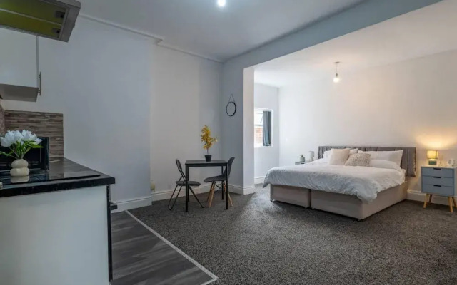 Stunning 1 Bed Studio3 in Coventry