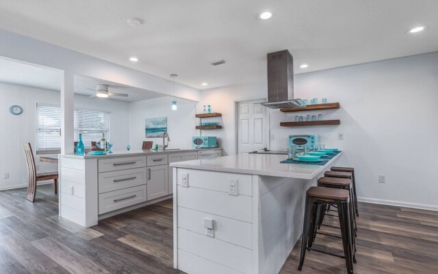 Arlington Park Beautifully Renovated Home