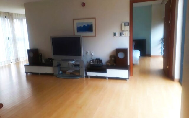 Paju Yemak Art Hall Pension