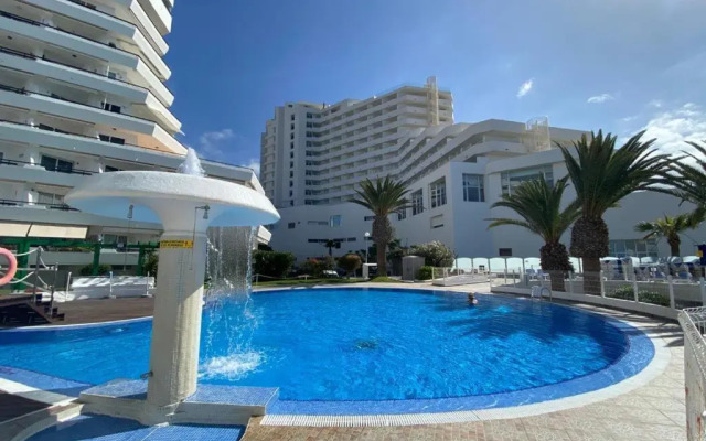 Club Villa Mar- First line modern spacious studio