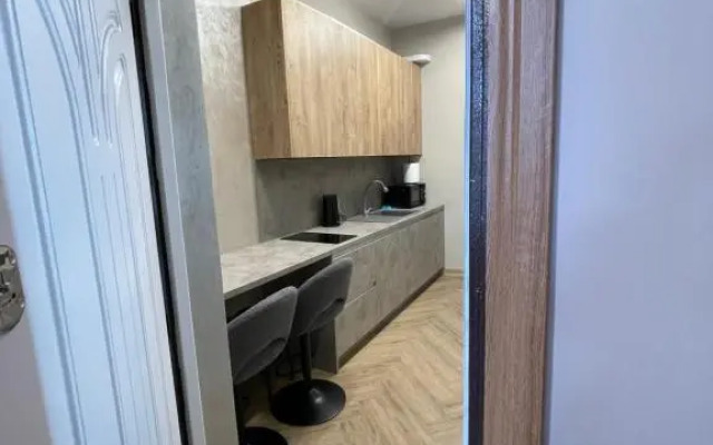 Фурманська, 3 (центр)