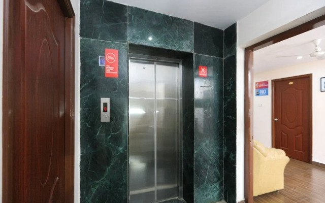 Palm tree serviced apartments