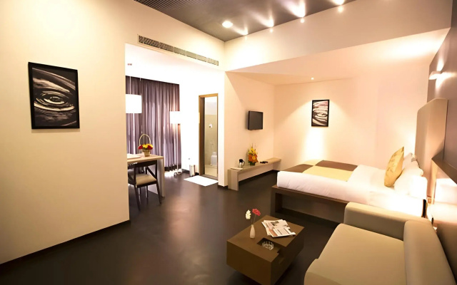 Vinaya Royal Inn