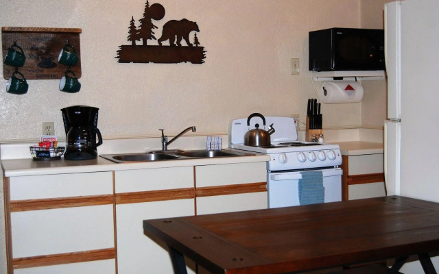 Edelweiss Lodge