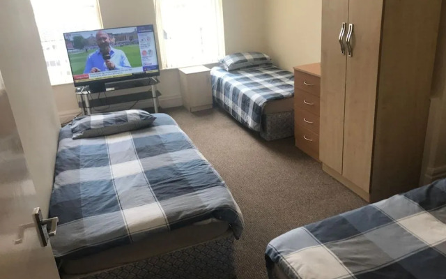 Shanks Guesthouse