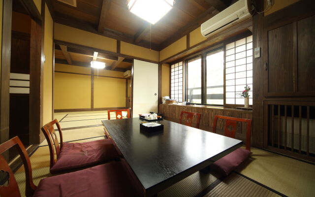 Kurokawa Onsen Ryokan Wakaba