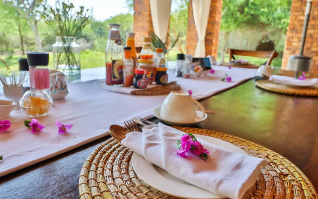 Kruger Riverside Lodge
