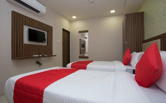 Hotel Blue Sapphire Residency By OYO Rooms