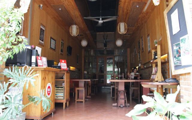 Nida Rooms Muara 16 Polonia at House of Zaza Zizi
