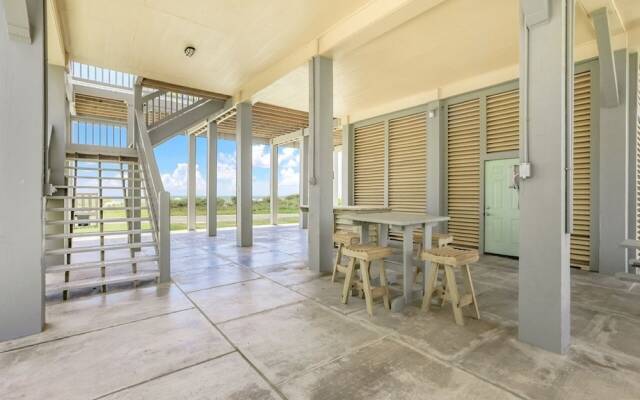 A La Playa by RedAwning