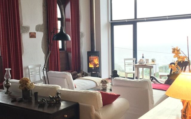 Serreta Island Home AL